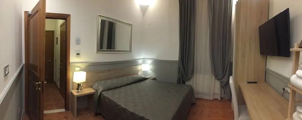 Standard Dört Kişilik Oda