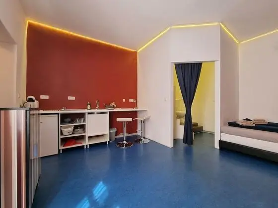 Basic Stüdyo, 1 En Büyük (King) Boy Yatak, Engellilere Uygun