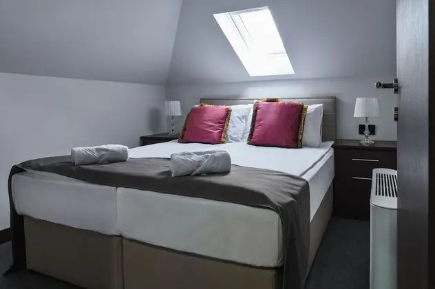 Royal Apart Daire