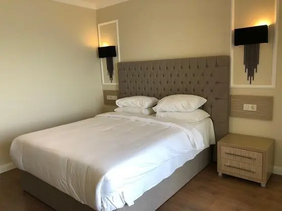 Standart Oda, Deniz Manzaralı, Balkonlu