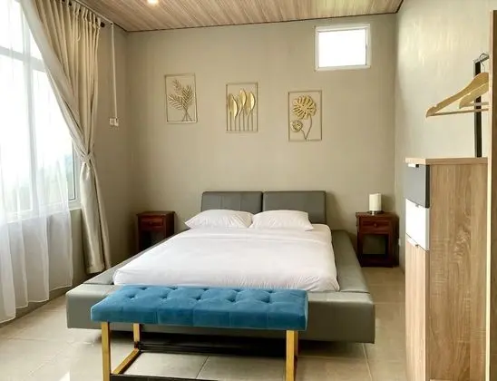 Deluxe Oda, Dağ Yamacı
