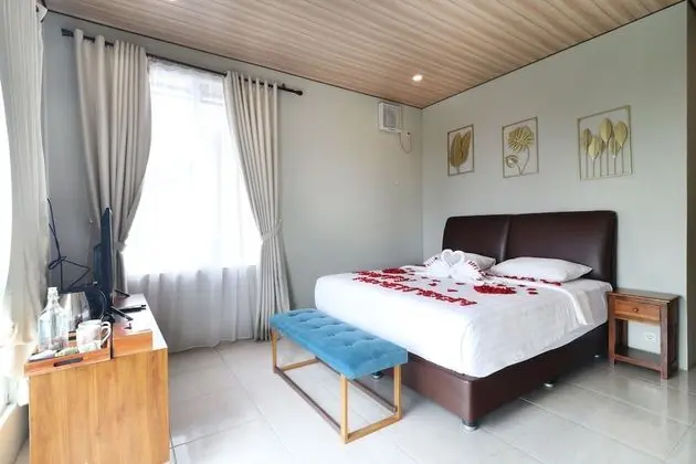 Deluxe Tek Büyük Yataklı Oda, Dağ Manzaralı