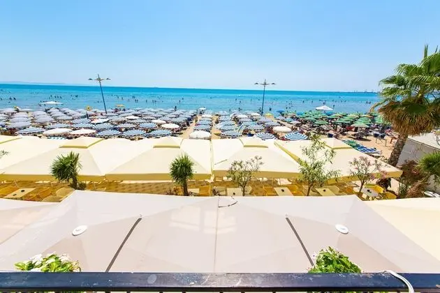 Tek Büyük Yataklı Oda, Deniz Manzaralı