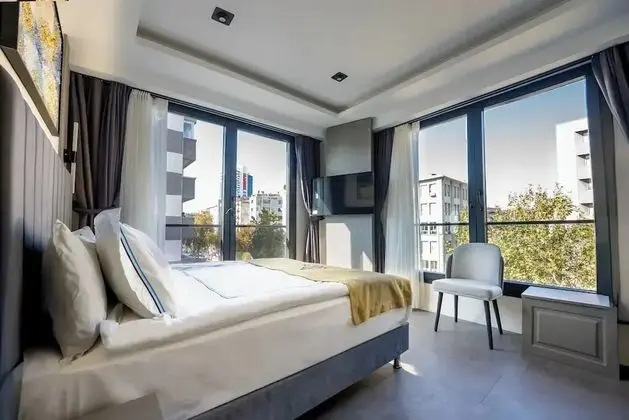 Şehir manzaralı Standart çift kişilik oda