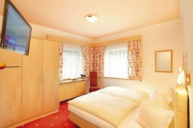 Apart Daire, 3 Yatak Odası, Dağ Manzaralı, Zemin Kat (Balcony, add. 60 € Cleaning Fee Top 1)