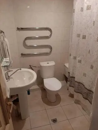Üç Kişilik Oda