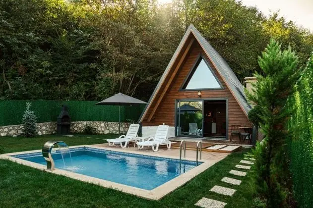 Bungalow, Dağ Manzaralı, Isıtmalı Özel Havuzlu
