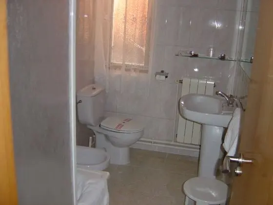 1 Çift Kişilik Veya 2 Tek Kişilik Yatak Economy