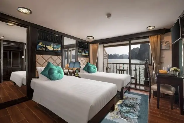 Senior Suite Private Balcony & Jacuzzi (Double/Twin)