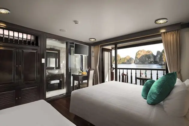 Senior Suite Private Balcony & Jacuzzi (Double/Twin)