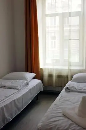Standard Üç Kişilik Oda, Ortak Banyo