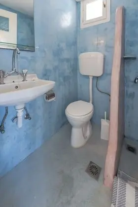 Economy Tek Büyük Yataklı Oda