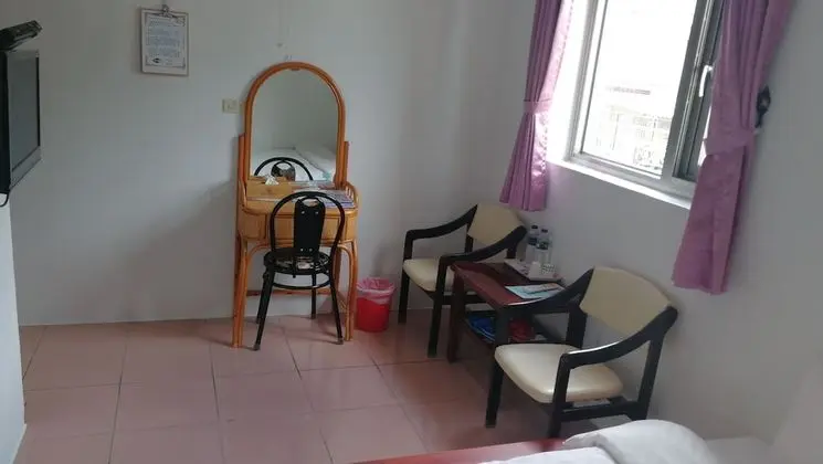 Tek Büyük Yataklı Oda (Jinxuan)