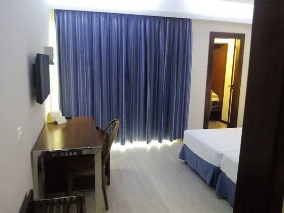 Basic İki Ayrı Yataklı Oda (Ground Floor, Breakfast Room View)