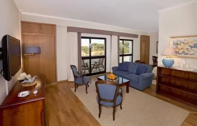 Gerbera Suite