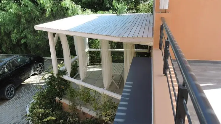 Tek Büyük Yataklı Oda (Attic)