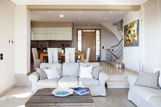 Villa (Melia)