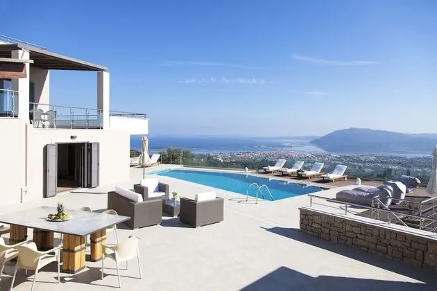 Villa (Melia)