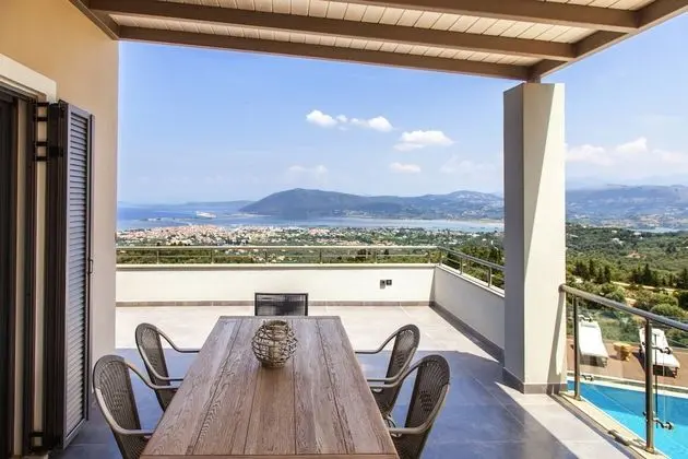 Villa (Melia)