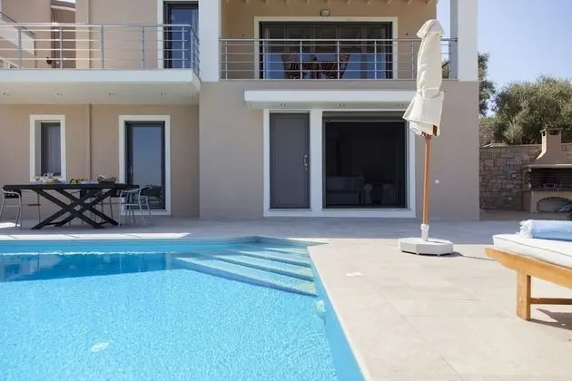 Villa (Pasithea)