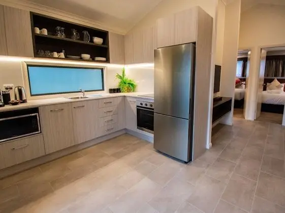 Villa, 2 Yatak Odası, Mutfak (Boronia Villa - withTesla EV chargers)