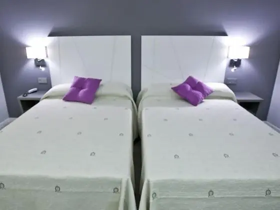 Tek Büyük Yataklı Oda (2 adults + 1 child)