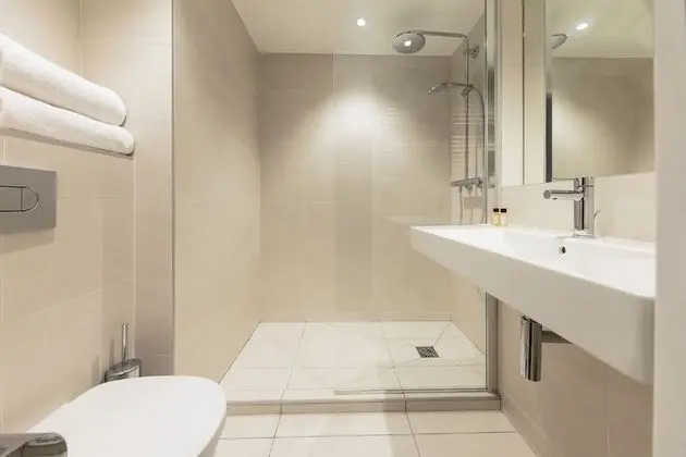 Standard Tek Büyük Yataklı Oda, Şehir Manzaralı