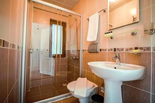 Standart Oda, Bahçe Manzaralı