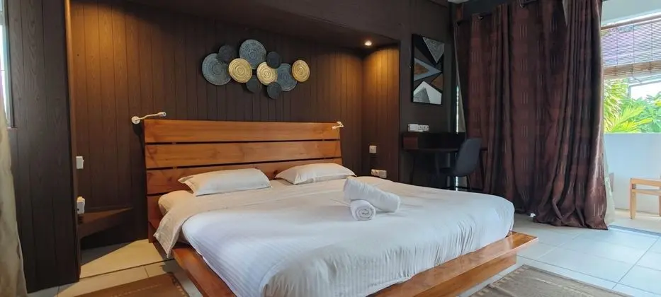 Deluxe Tek Büyük Yataklı Oda