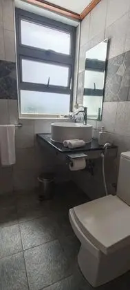 Standard Tek Büyük veya İki Ayrı Yataklı Oda, 1 Yatak Odası, Özel Banyo, Havuz Manzaralı