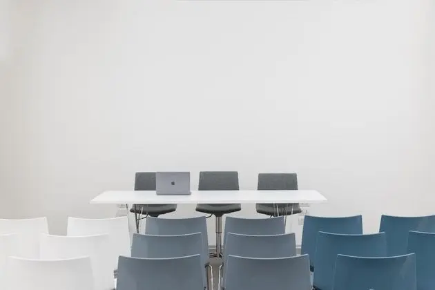Ev