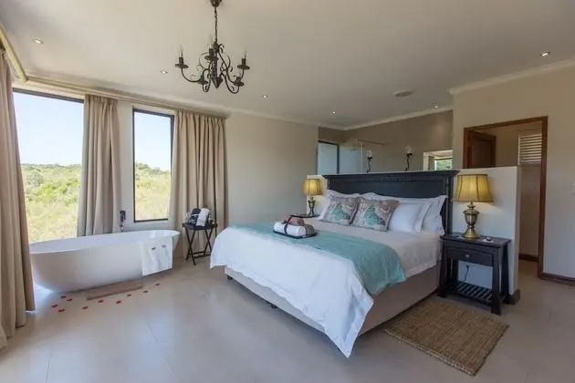 Honeymoon Apart Daire