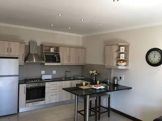 Honeymoon Apart Daire