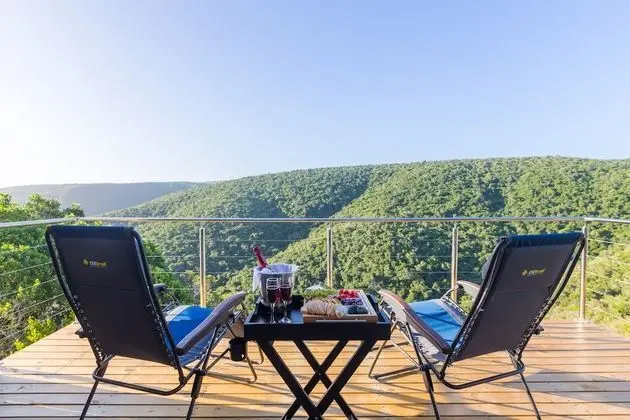 Honeymoon Apart Daire