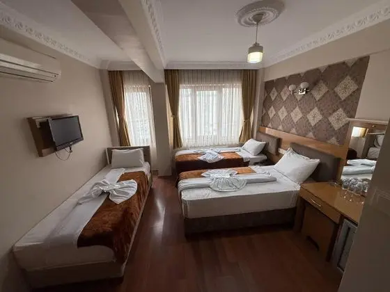 Triple, Şehir Manzaralı, Klimalı
