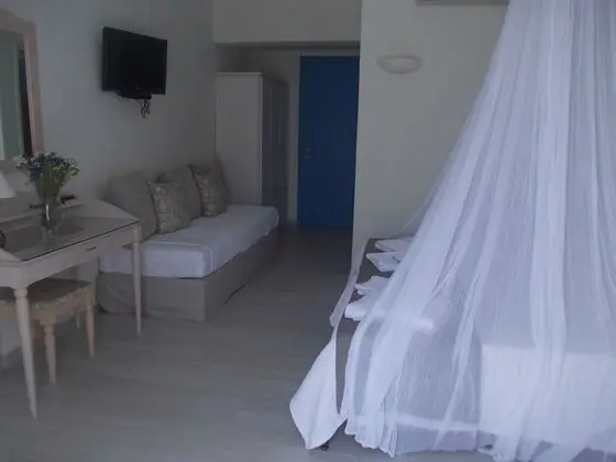 Standard Üç Kişilik Oda