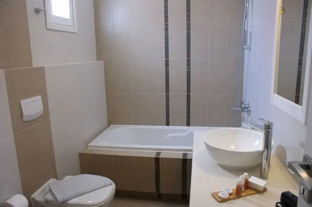 Standard Üç Kişilik Oda