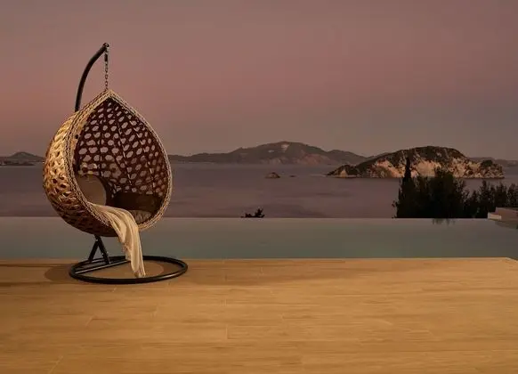 Luxury Villa, 3 Yatak Odası, Kişiye Özel Havuzlu, Deniz Manzaralı (Wing)
