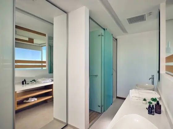 Luxury Villa, 3 Yatak Odası, Kişiye Özel Havuzlu, Deniz Manzaralı (Wing)
