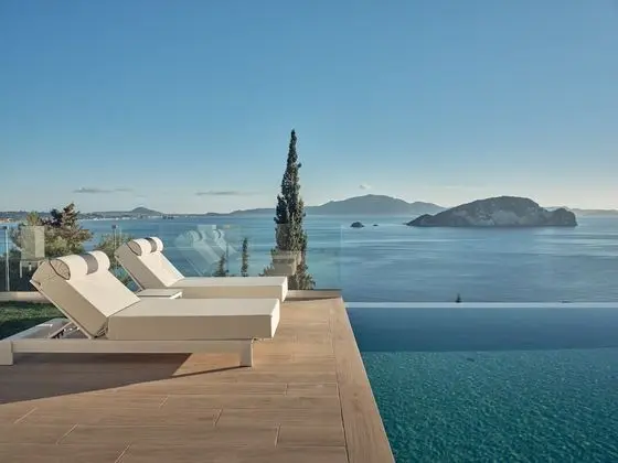 Luxury Villa, 4 Yatak Odası, Kişiye Özel Havuzlu, Deniz Manzaralı (Plumage)