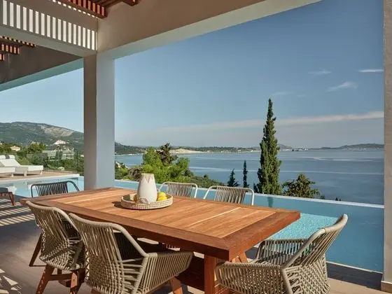 Luxury Villa, 4 Yatak Odası, Kişiye Özel Havuzlu, Deniz Manzaralı (Plumage)