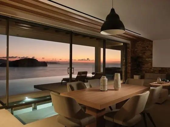 Luxury Villa, 4 Yatak Odası, Kişiye Özel Havuzlu, Deniz Manzaralı (Plumage)