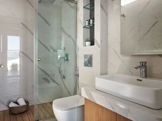 Luxury Stüdyo Süit, Kişiye Özel Havuzlu, Deniz Manzaralı (Feather)