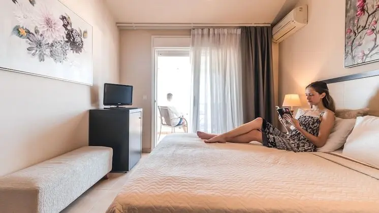 Superior Tek Büyük veya İki Ayrı Yataklı Oda, Deniz Manzaralı