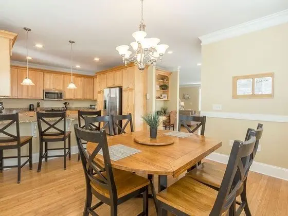 Ev, Birden Çok Yatak, Mutfak, Bahçe Manzaralı