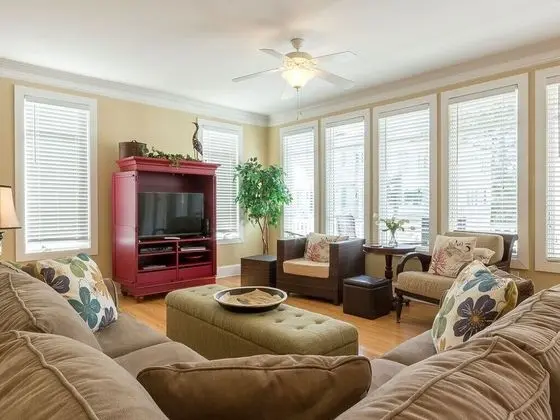 Ev, Birden Çok Yatak, Mutfak, Bahçe Manzaralı