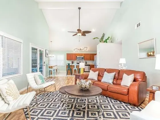 Ev, Birden Çok Yatak, Mutfak