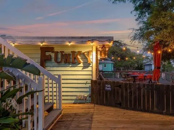 Ev, Birden Çok Yatak, Mutfak