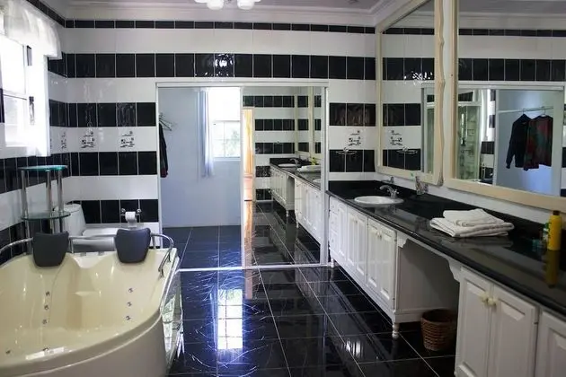 Luxury Tek Büyük Yataklı Oda, 1 En Büyük (King) Boy Yatak, Jakuzi, Okyanus Manzaralı