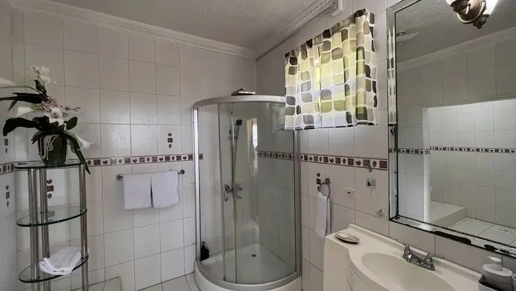 Panoramic Tek Büyük Yataklı Oda, 1 En Büyük (King) Boy Yatak, Balkon, Okyanus Manzaralı